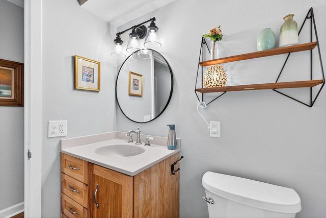 1245 Simon DRIVE, Brookfield, WI 53005