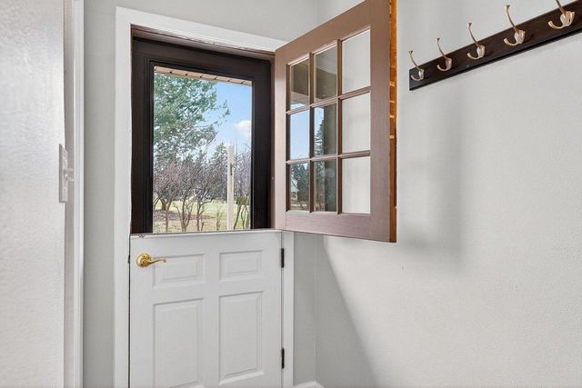 1245 Simon DRIVE, Brookfield, WI 53005