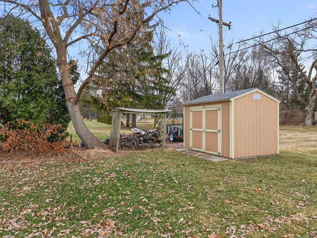 1245 Simon DRIVE, Brookfield, WI 53005