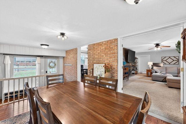 1245 Simon DRIVE, Brookfield, WI 53005