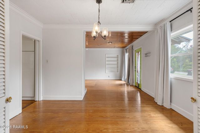 142 Cedar Crest Court, Lafayette, LA 70501