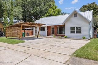 142 Cedar Crest Court, Lafayette, LA 70501