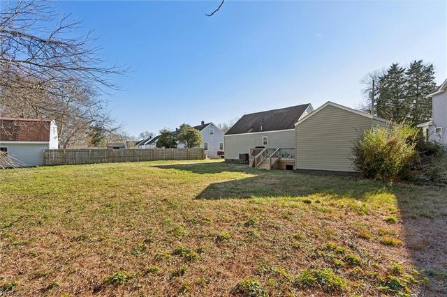 35 Westover ST, Hampton, VA 23669
