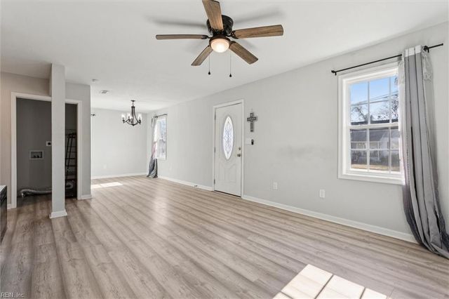 35 Westover ST, Hampton, VA 23669