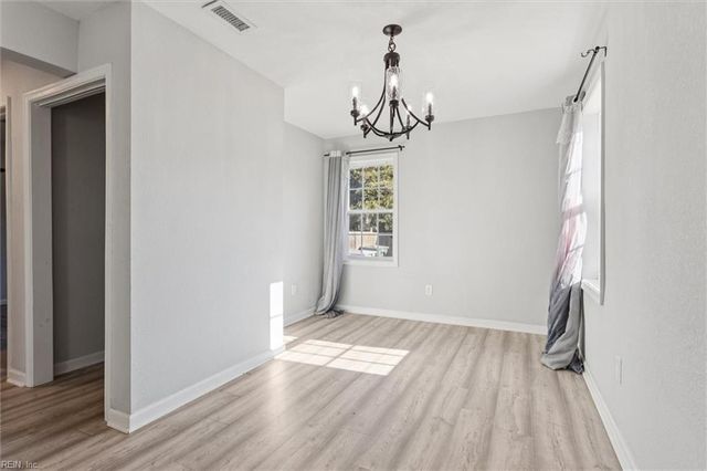 35 Westover ST, Hampton, VA 23669