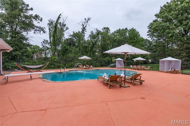 15875 Kettington Road, Chesterfield, MO 63017