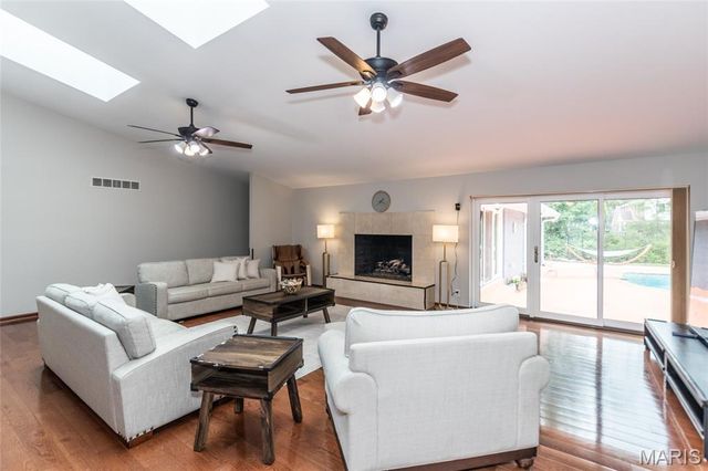 15875 Kettington Road, Chesterfield, MO 63017