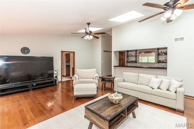 15875 Kettington Road, Chesterfield, MO 63017