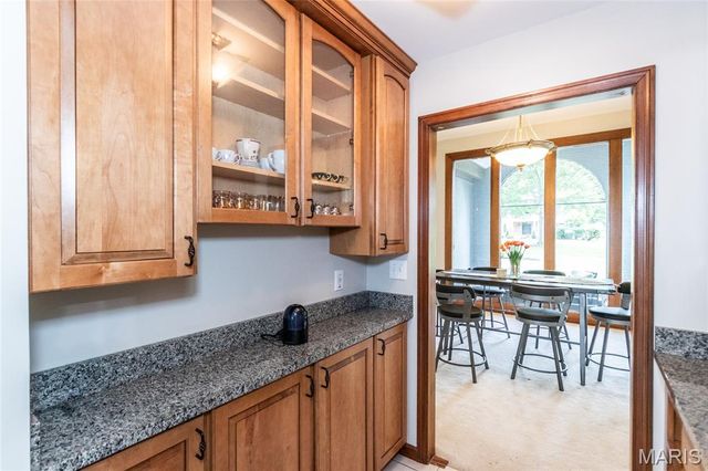 15875 Kettington Road, Chesterfield, MO 63017