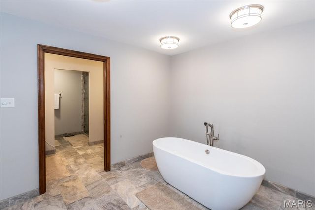 15875 Kettington Road, Chesterfield, MO 63017