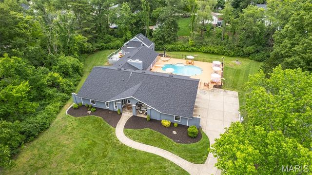 15875 Kettington Road, Chesterfield, MO 63017