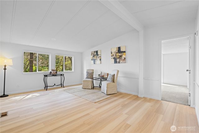6494 Glen Court SE, Lacey, WA 98503
