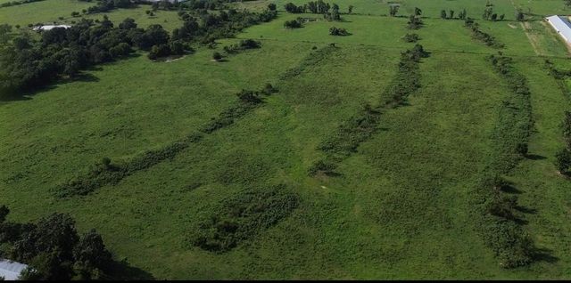 25000 Hunters Road, Gravette, AR 72736