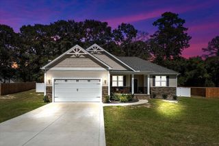3082 Marion Heights Drive, Kinston, NC 28504