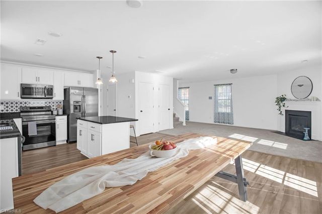 1112 Bailey's Chapel Road, Advance, NC 27006