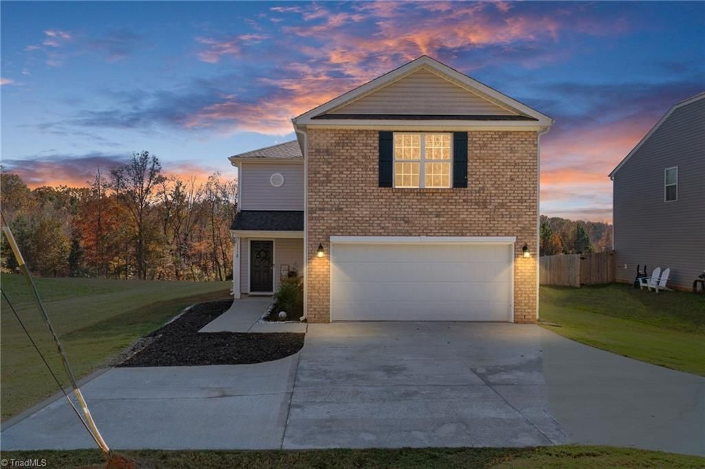 1112 Bailey's Chapel Road, Advance, NC 27006