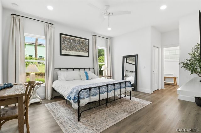 5476 W Paul Bryant Drive, Crystal River, FL 34429