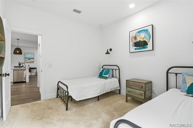 5476 W Paul Bryant Drive, Crystal River, FL 34429