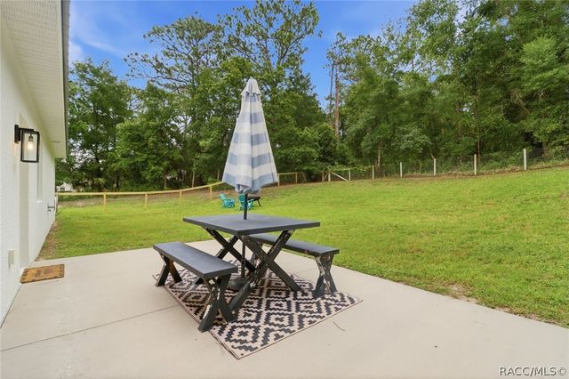 5476 W Paul Bryant Drive, Crystal River, FL 34429