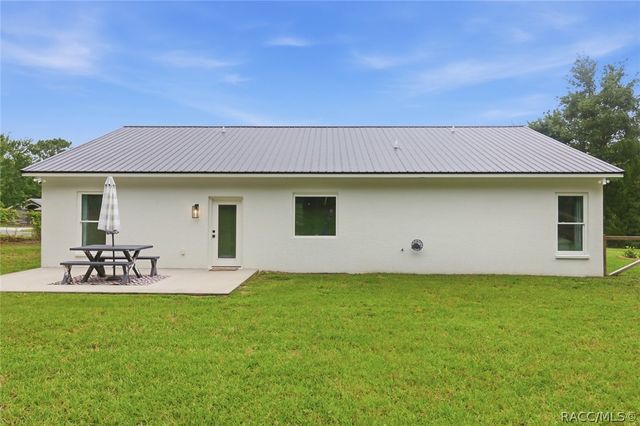 5476 W Paul Bryant Drive, Crystal River, FL 34429