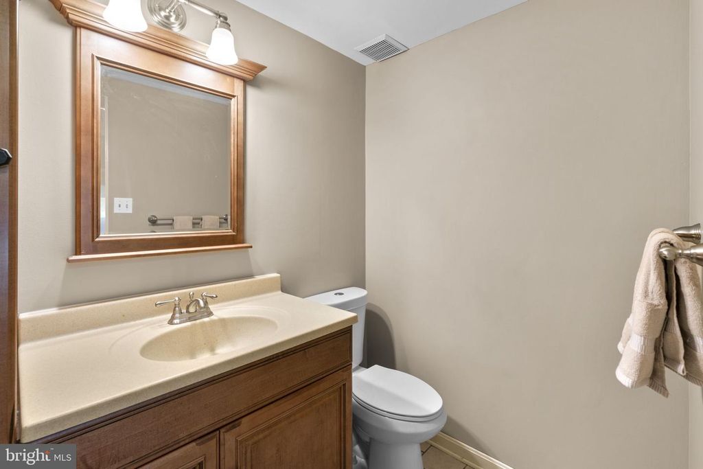 Image 31 of property listing at 3371 GARRISON CIR, Abingdon, MD 21009