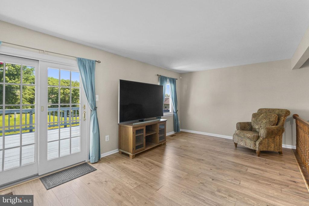 Image 9 of property listing at 3371 GARRISON CIR, Abingdon, MD 21009