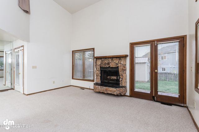 7017 Cape Lisburne Loop, Anchorage, AK 99504