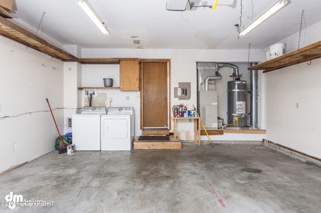 7017 Cape Lisburne Loop, Anchorage, AK 99504