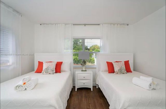 35 SW 28th Rd 0, Miami, FL 33129