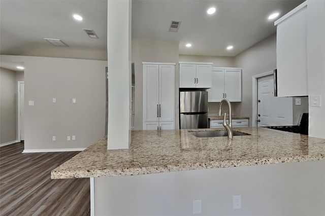 9119 Newkay Lane, Spring, TX 77379