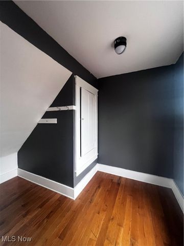 767 East Avenue SE, Warren, OH 44484