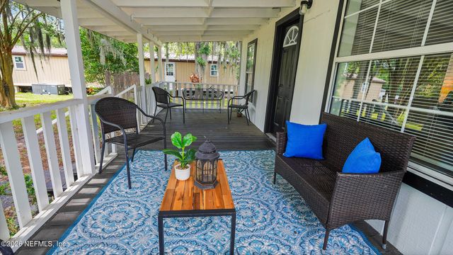 2429 LEON Road, Jacksonville, FL 32246