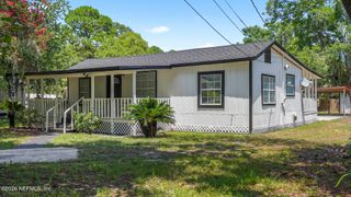 2429 LEON Road, Jacksonville, FL 32246