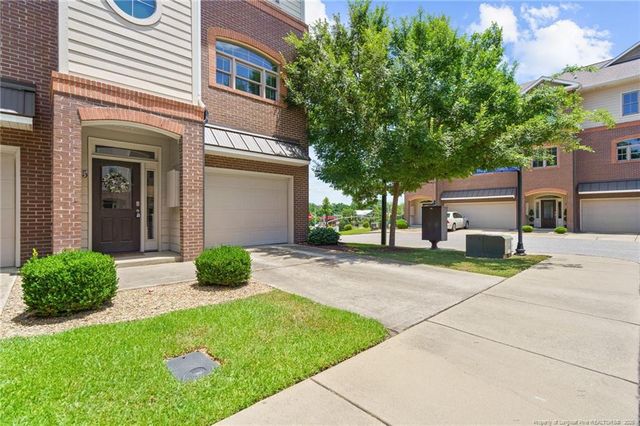 285 Hugh Shelton Loop, Fayetteville, NC 28301