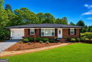 230 N McDonough Road, Griffin, GA 30223