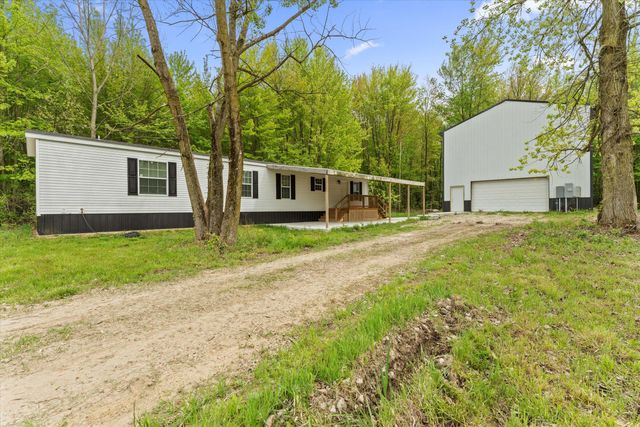 16747 Williamsville Street, Vandalia, MI 49095