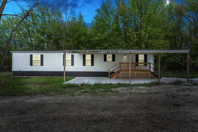 16747 Williamsville Street, Vandalia, MI 49095