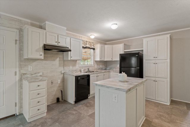 16747 Williamsville Street, Vandalia, MI 49095