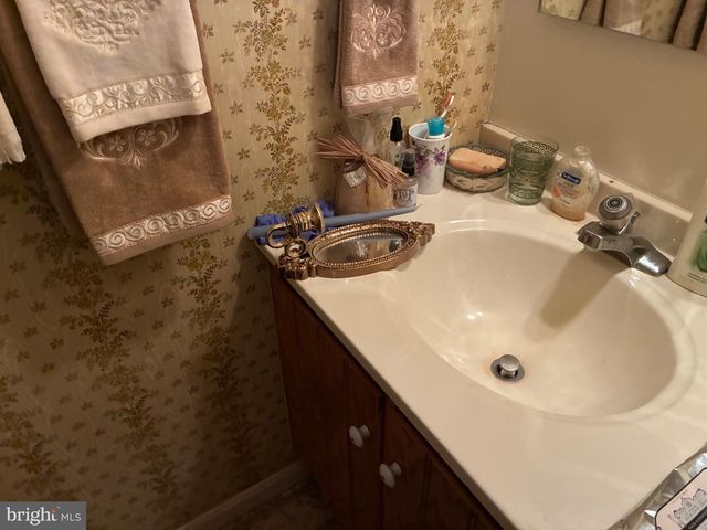 110 LYNETTE CIR, Willow Street, PA 17584