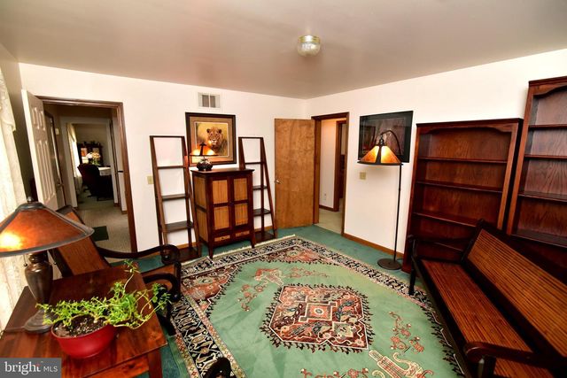 700 CENTRAL AVE, Lindenwold, NJ 08021