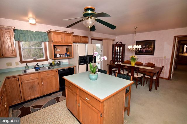 700 CENTRAL AVE, Lindenwold, NJ 08021