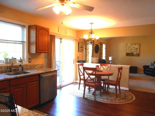 483 Coral Lane, Manahawkin, NJ 08050