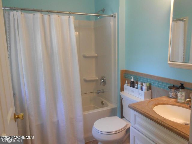 483 Coral Lane, Manahawkin, NJ 08050