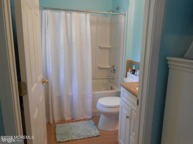 483 Coral Lane, Manahawkin, NJ 08050