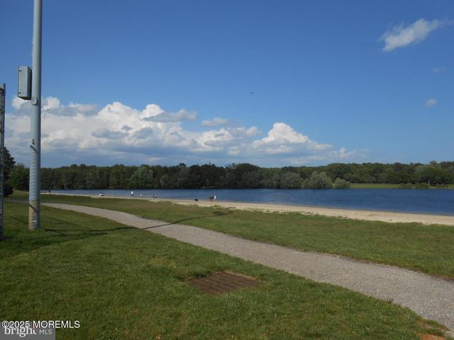 483 Coral Lane, Manahawkin, NJ 08050