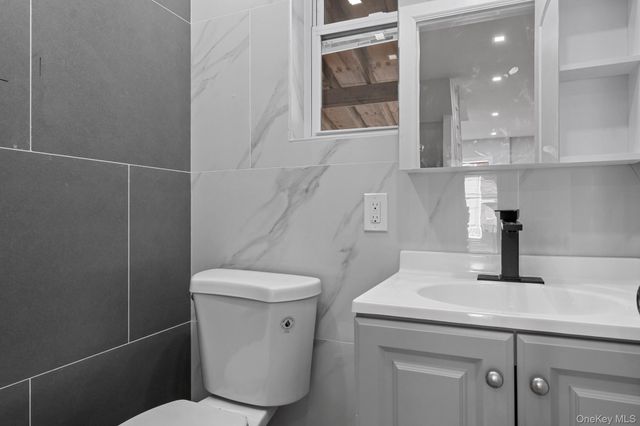4 Crosby Avenue, Brooklyn, NY 11207