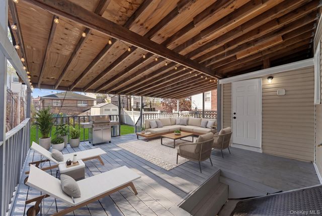 4 Crosby Avenue, Brooklyn, NY 11207