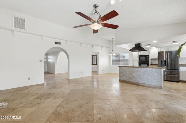 319 E HACKAMORE Street, Mesa, AZ 85201