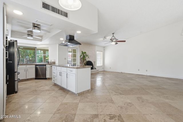 319 E HACKAMORE Street, Mesa, AZ 85201