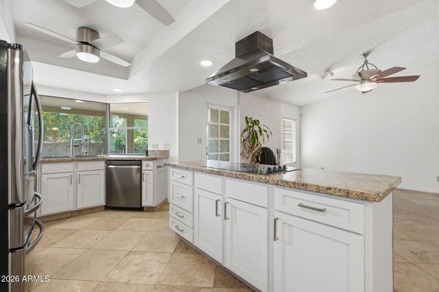 319 E HACKAMORE Street, Mesa, AZ 85201